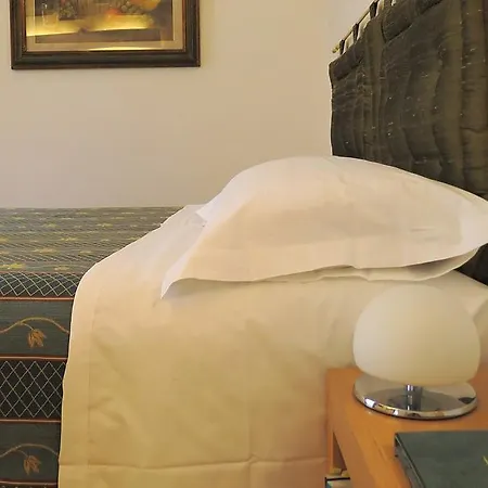 Bed & Breakfast Orti Di Cimabue 2*