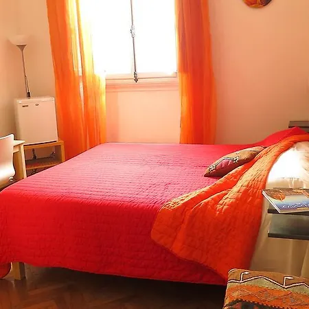 Bed & Breakfast Orti Di Cimabue 2*